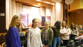 english_theatre01.jpg