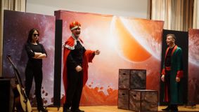 english_theatre02.jpg